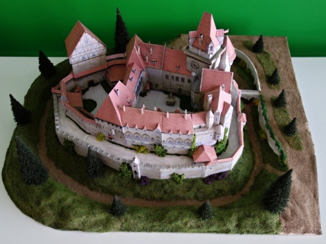 Hrad Kreuzenstein Hrad Kreuzenstein