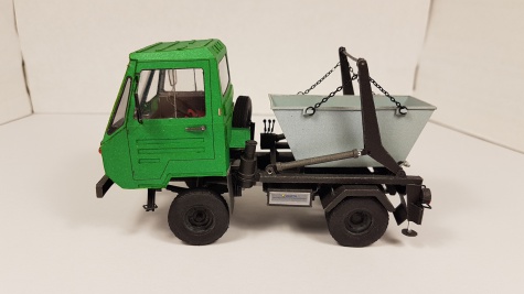 IFA Multicar 25 ramenov� nosi� kontejner�