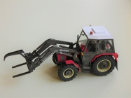 Zetor 7745 s �eln�m naklada�em Quicke