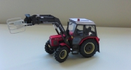 Zetor 7745 s �eln�m naklada�em Quicke