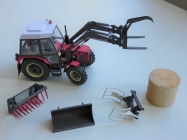 Zetor 7745 s �eln�m naklada�em Quicke