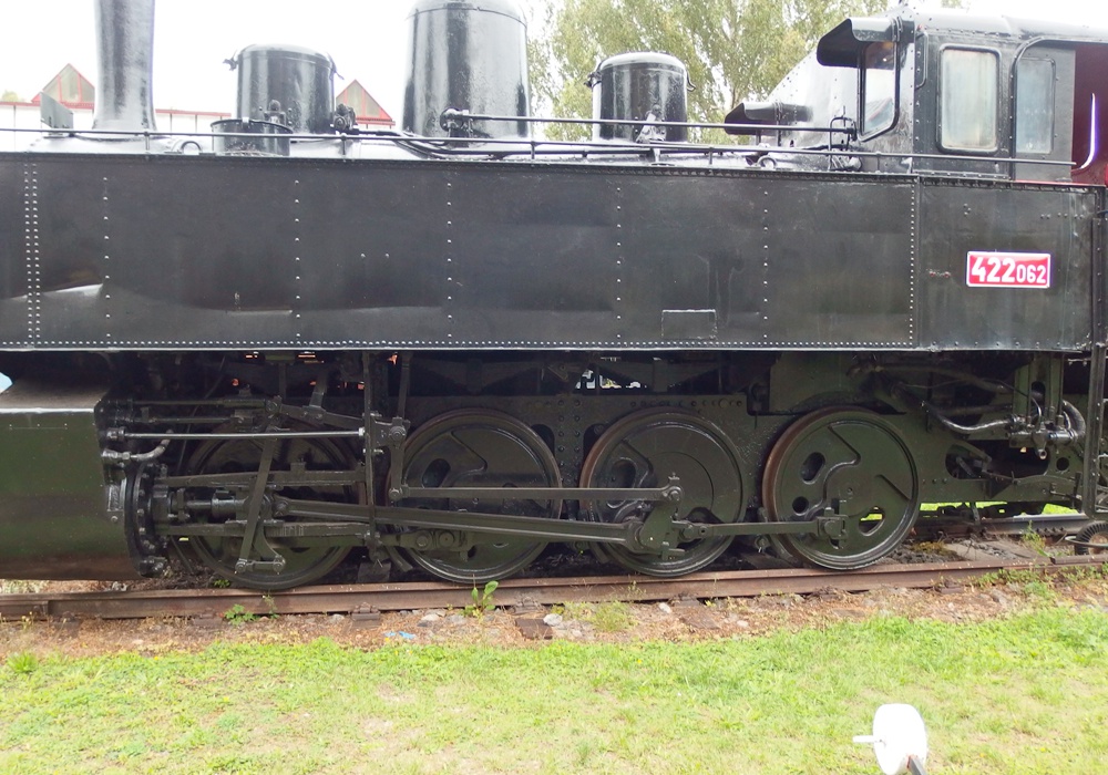 351602
