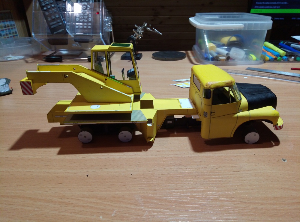 361271