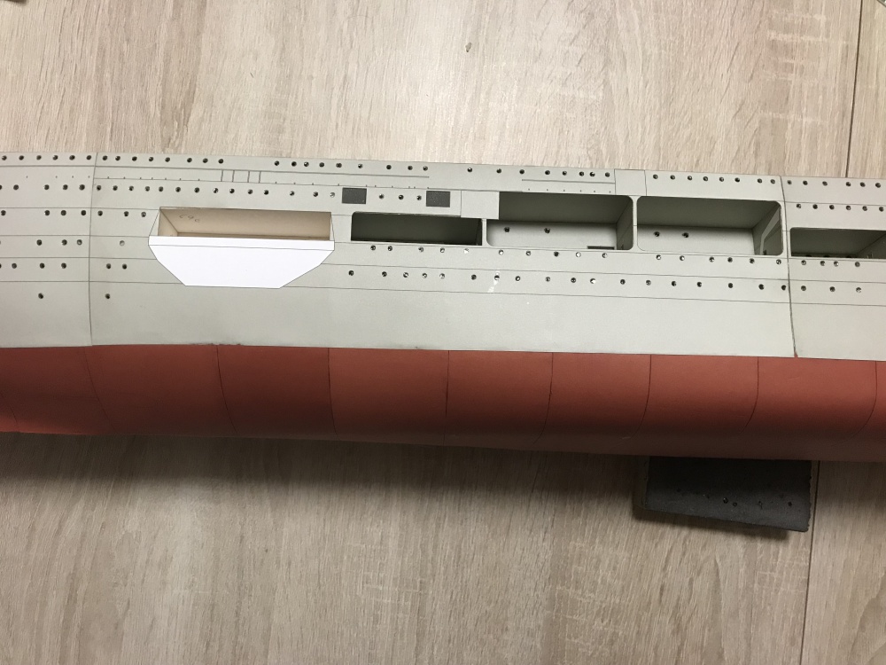 353025