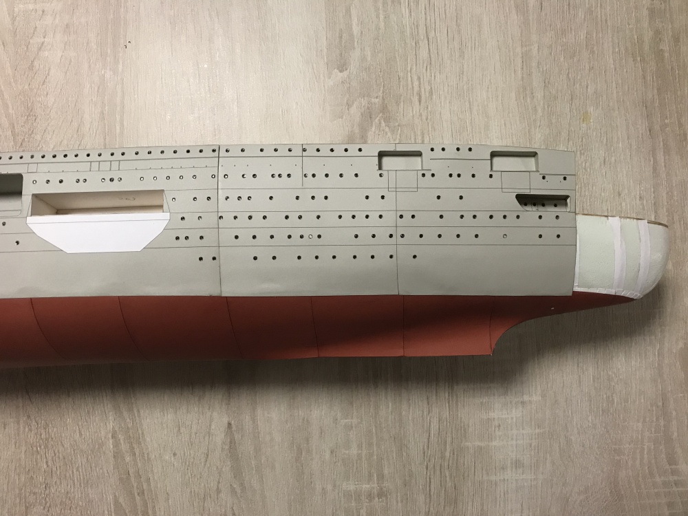 Graf Zeppelin (Plná velikost v novém okně) Graf Zeppelin