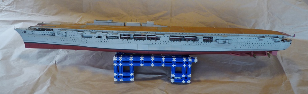 Graf Zeppelin (Plná velikost v novém okně) Graf Zeppelin
