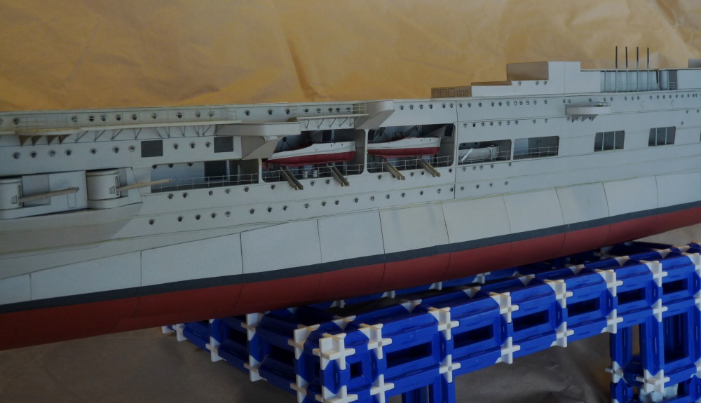 Graf Zeppelin (Plná velikost v novém okně) Graf Zeppelin