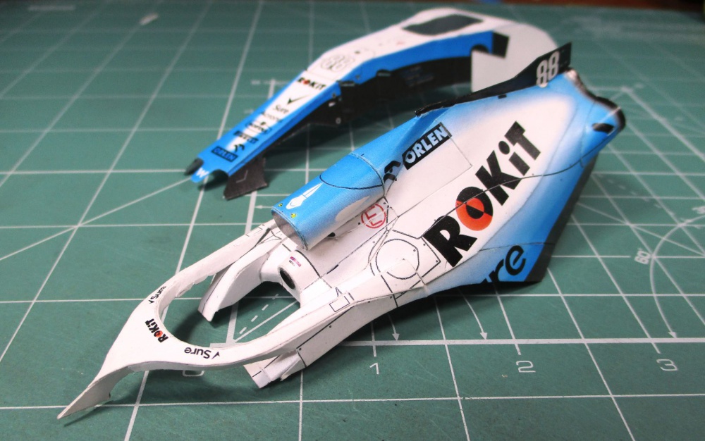 Williams FW42 (Plná velikost v novém okně) Williams FW42