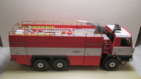 Tatra T815 CAS 32/AK modely/1:32