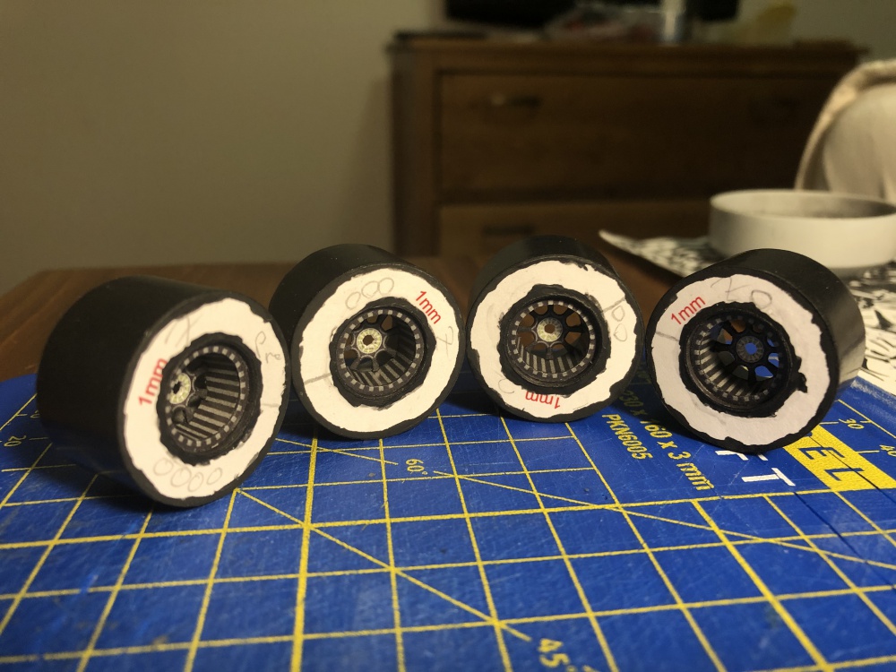 354226