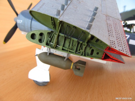 Curtis SB2C-4 Helldiver Curtis SB2C-4 Helldiver
