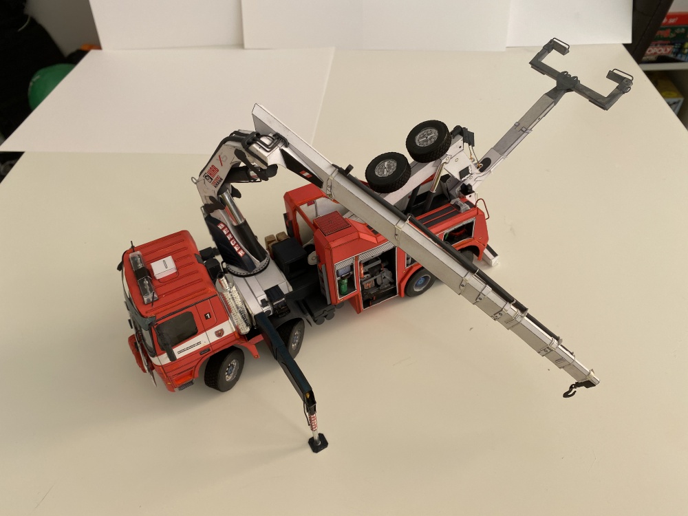 355029