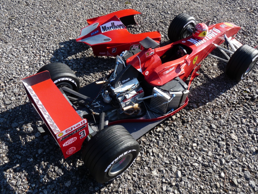 Ferrari F 2000 (Plná velikost v novém okně) Ferrari F 2000