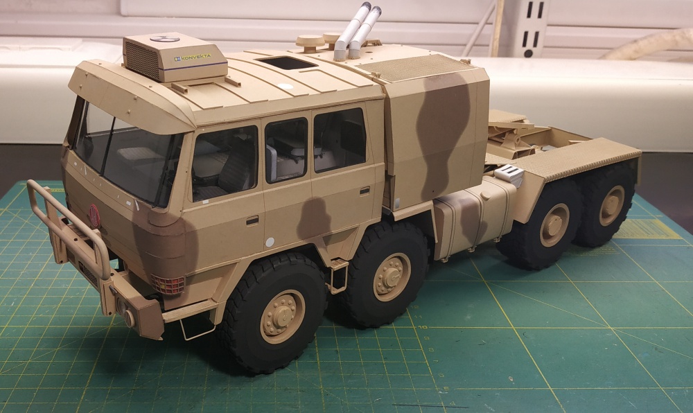 T 815-6 VWN9T+návěs (Plná velikost v novém okně) T 815-6 VWN9T+návěs