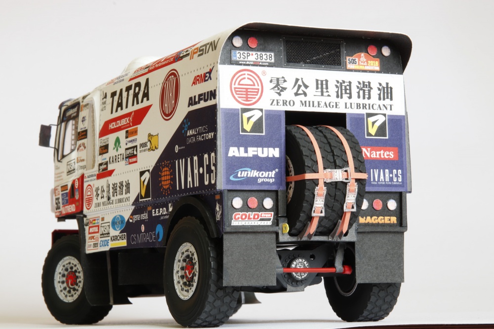Tatra 158 Phoenix - Dakar 2018 / Vimos / 1:32