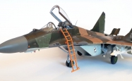 MiG-29A 1/33 Halinski + recolor