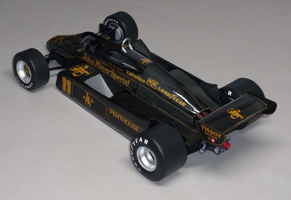 Lotus 91 - Elio DeAngelis - GP Rakouska 1982 (Plná velikost v novém okně) Lotus 91 - Elio DeAngelis - GP Rakouska 1982