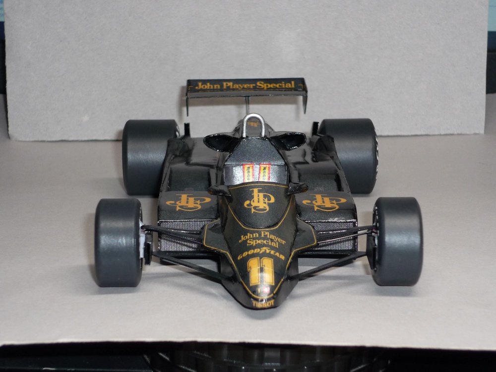 Lotus 91 - Elio DeAngelis - GP Rakouska 1982 (Pln� velikost v nov�m okn�) Lotus 91 - Elio DeAngelis - GP Rakouska 1982