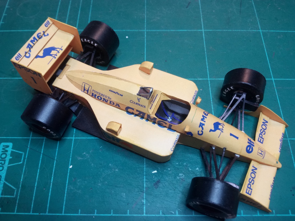 Lotus 100T - Nelson Piquet (Plná velikost v novém okně) Lotus 100T - Nelson Piquet