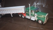 Kenworth W900
