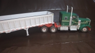 Kenworth W900