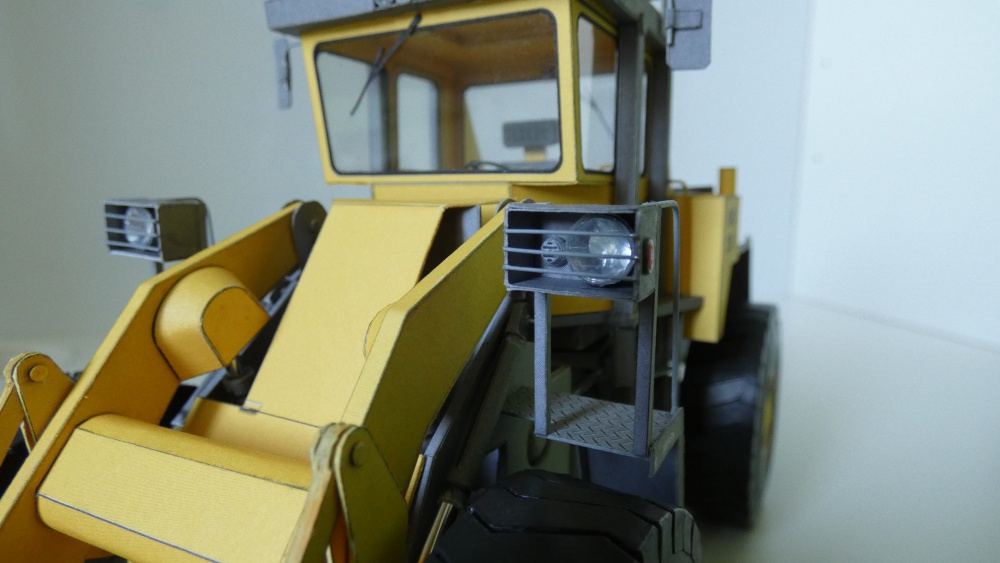 Nakladač Stavostroj KNB-250 (Plná velikost v novém okně) Nakladač Stavostroj KNB-250