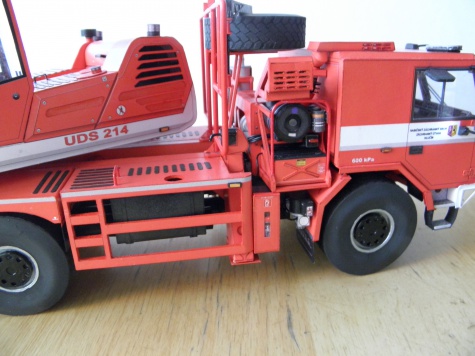 Tatra 815-7 UDS 214 Tatra 815-7 UDS 214