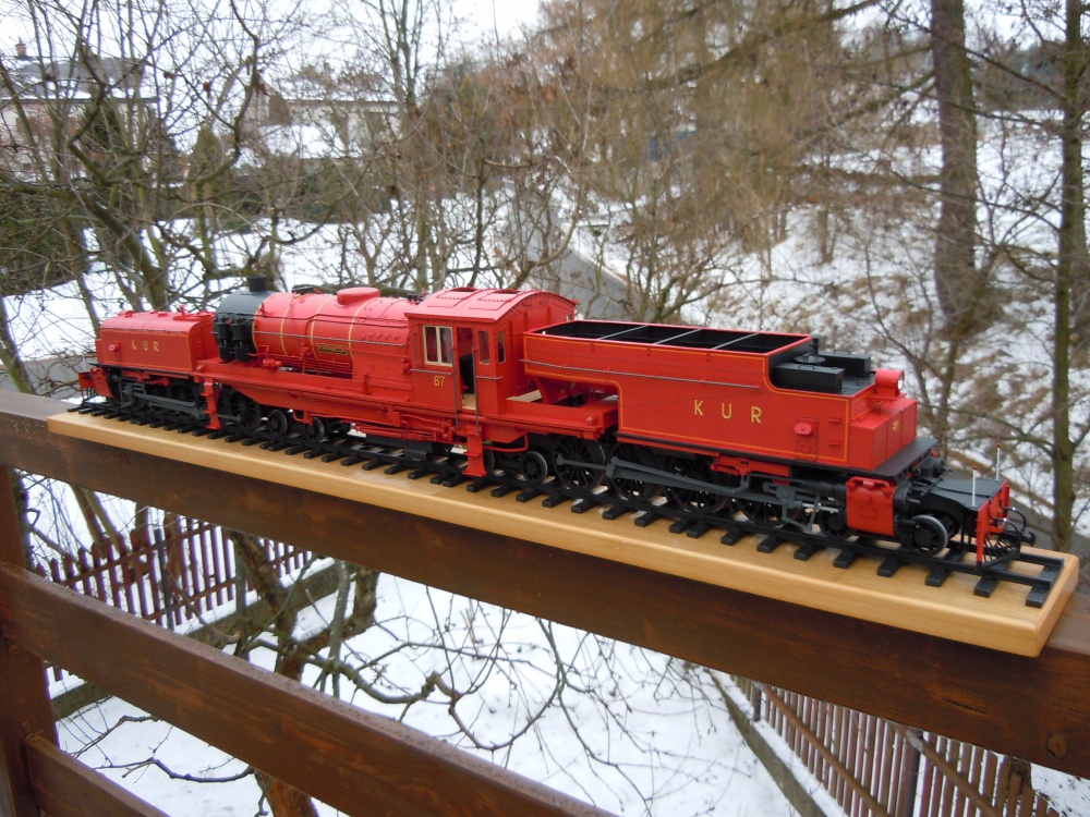 392202