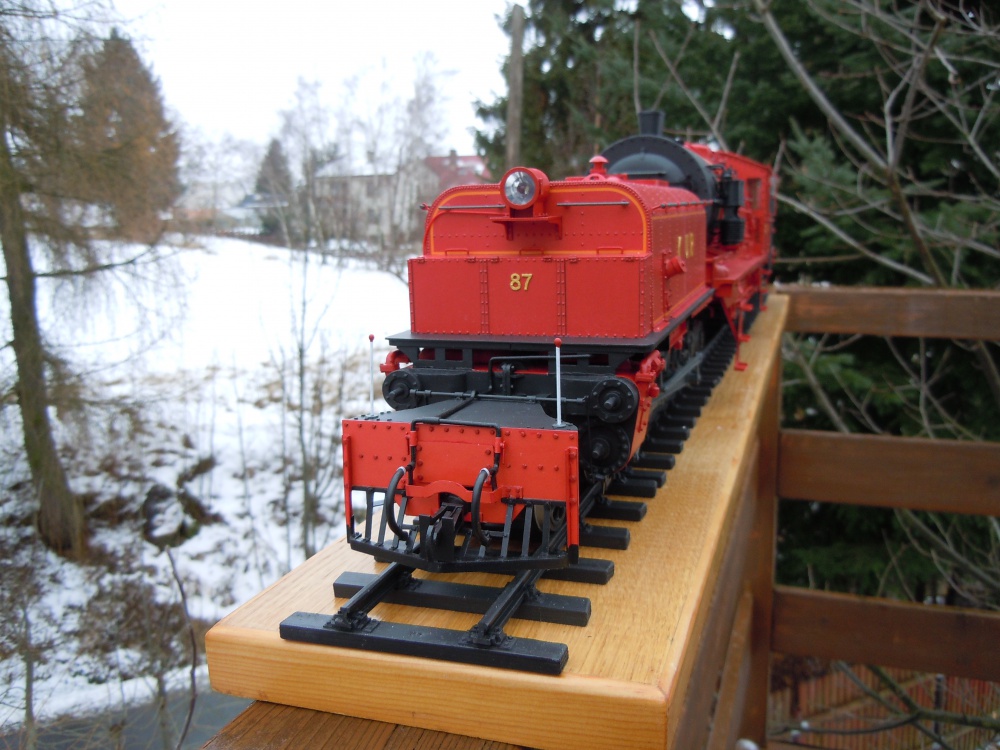 392215