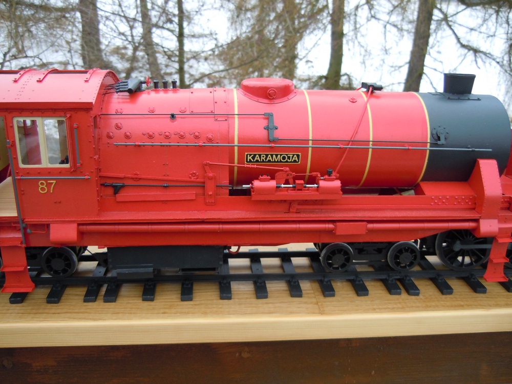 392226
