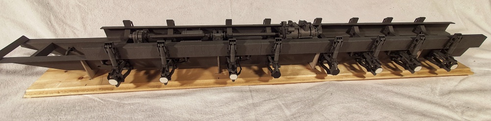372808