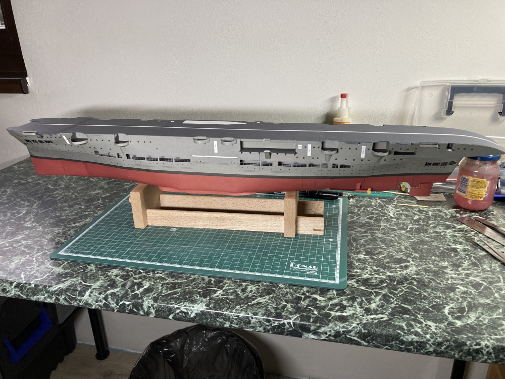 Ark Royal (Plná velikost v novém okně) Ark Royal