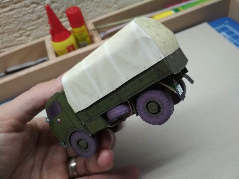 T 805 T 805