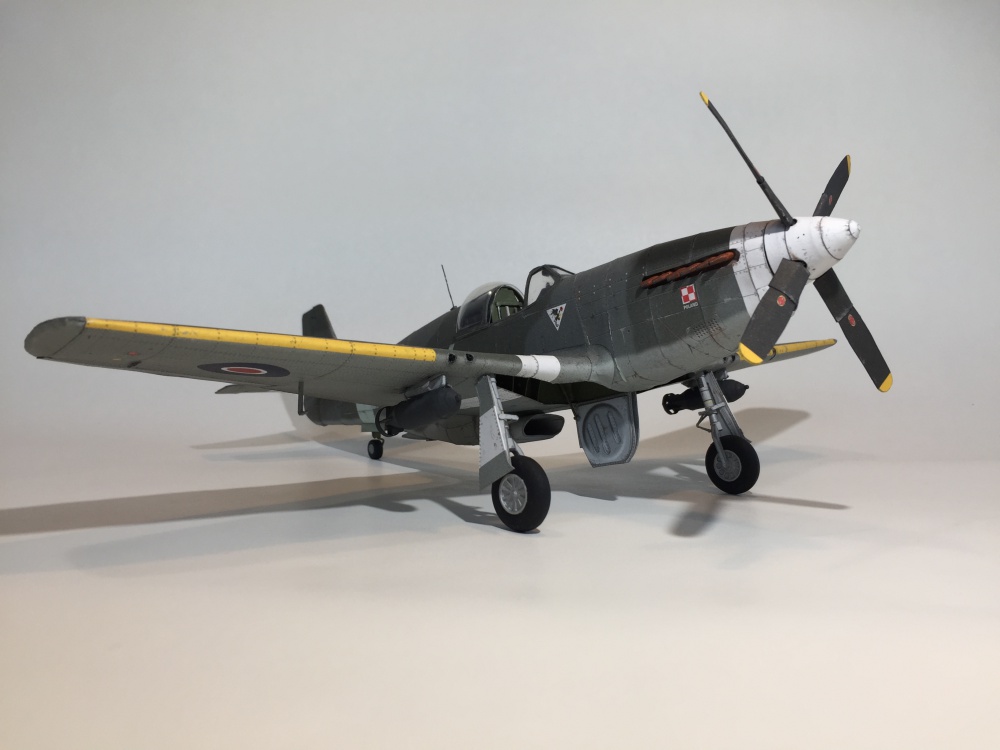 North American MUSTANG III (Plná velikost v novém okně) North American MUSTANG III
