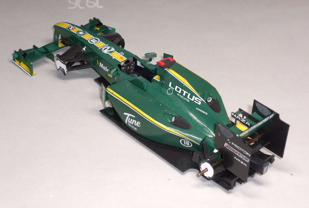 Lotus T127 - Jarno Trulli - GP Bahrainu 2010