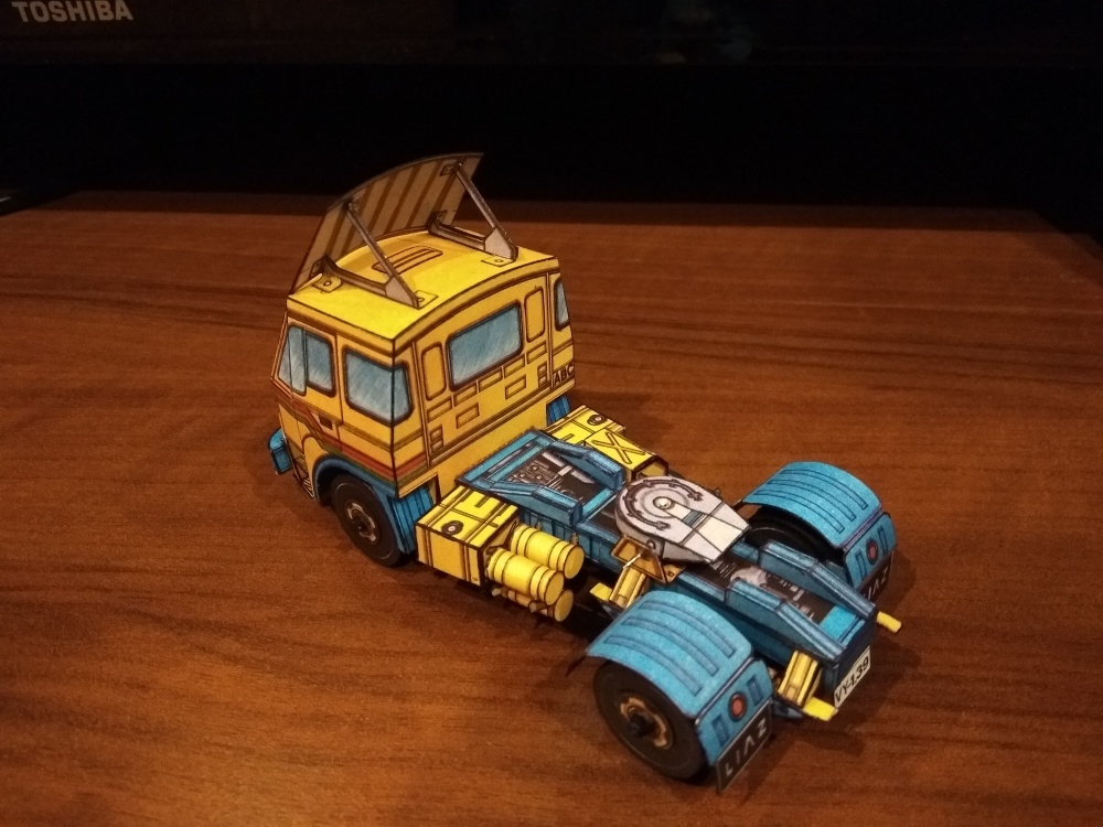 360018