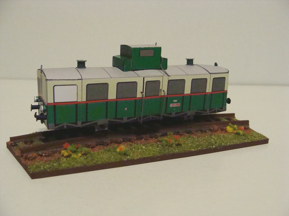 390981
