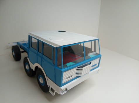 Tatra T813 TP 6x6+MB 88 Tatra T813 TP 6x6+MB 88