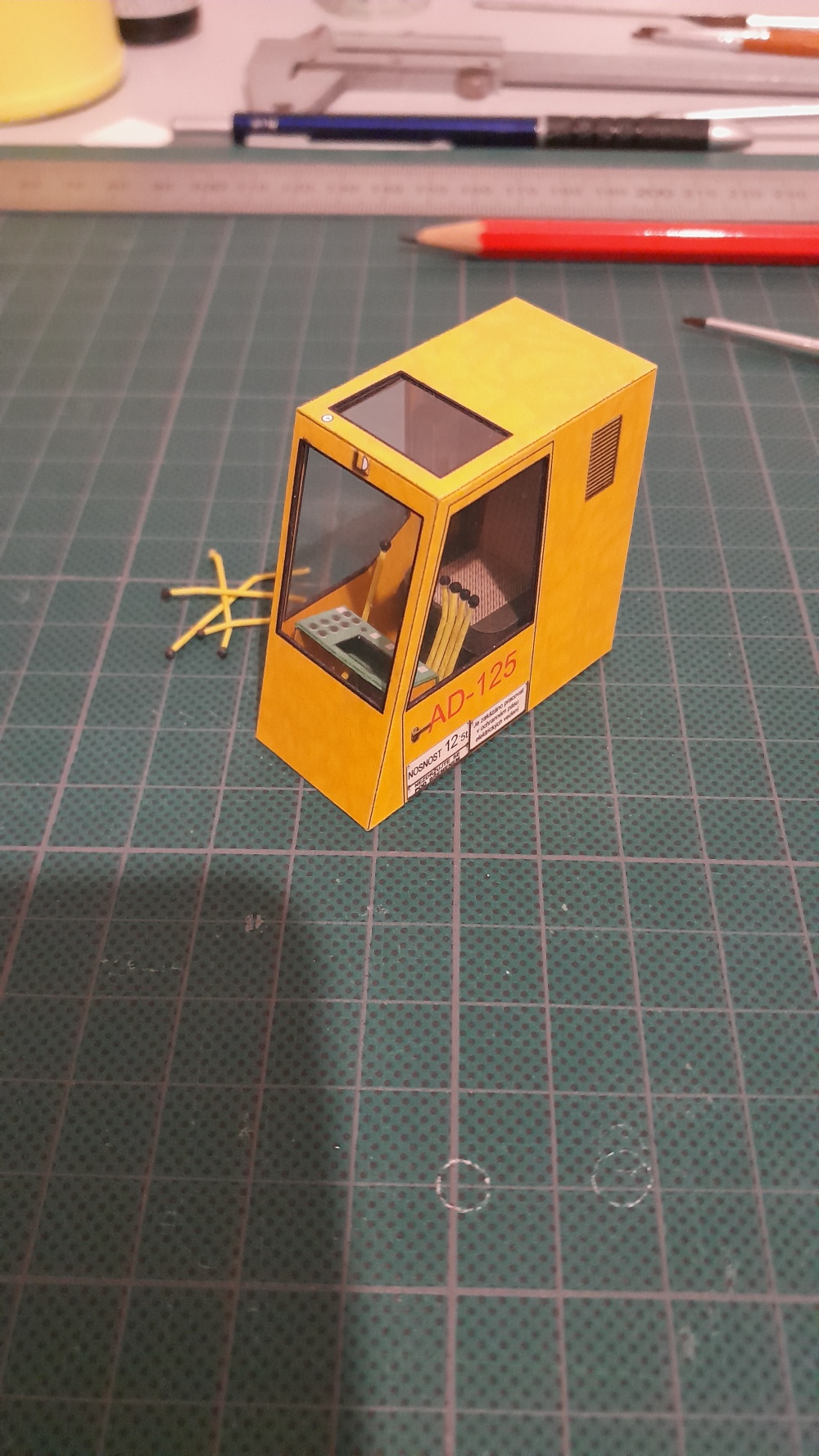 394286