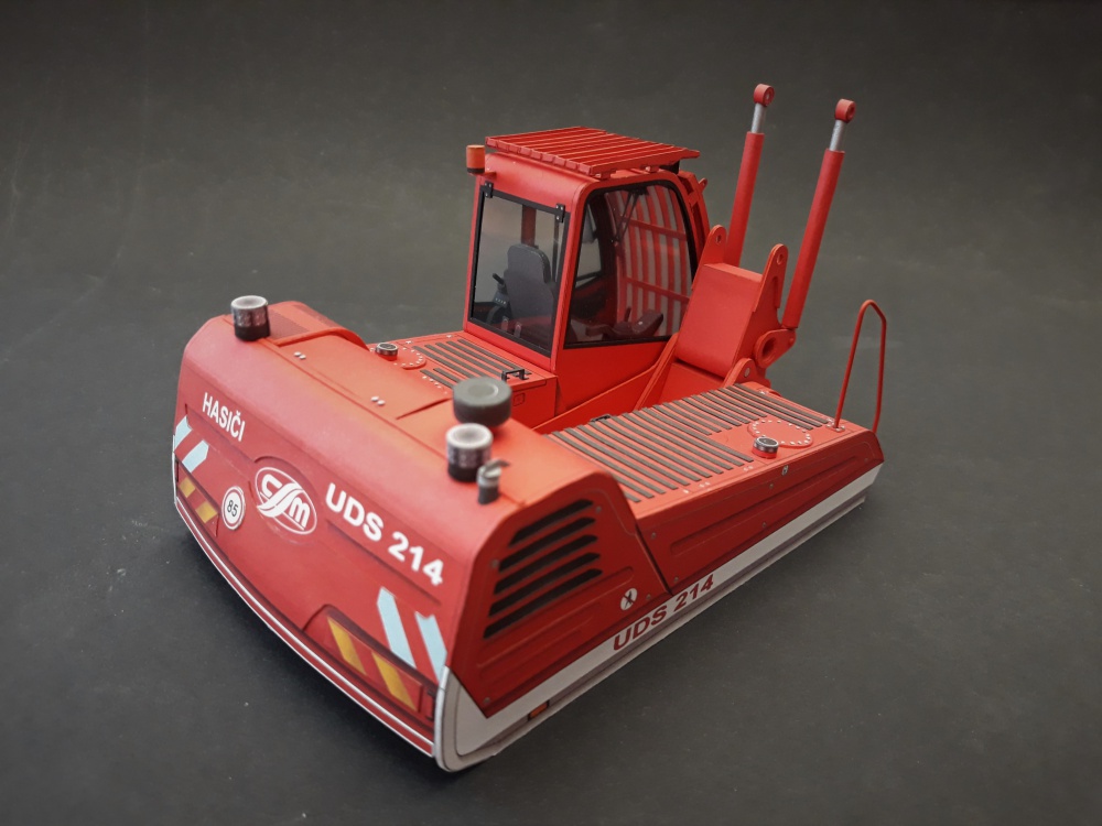 Tatra 815-7 6x6 UDS 214 (Plná velikost v novém okně) Tatra 815-7 6x6 UDS 214