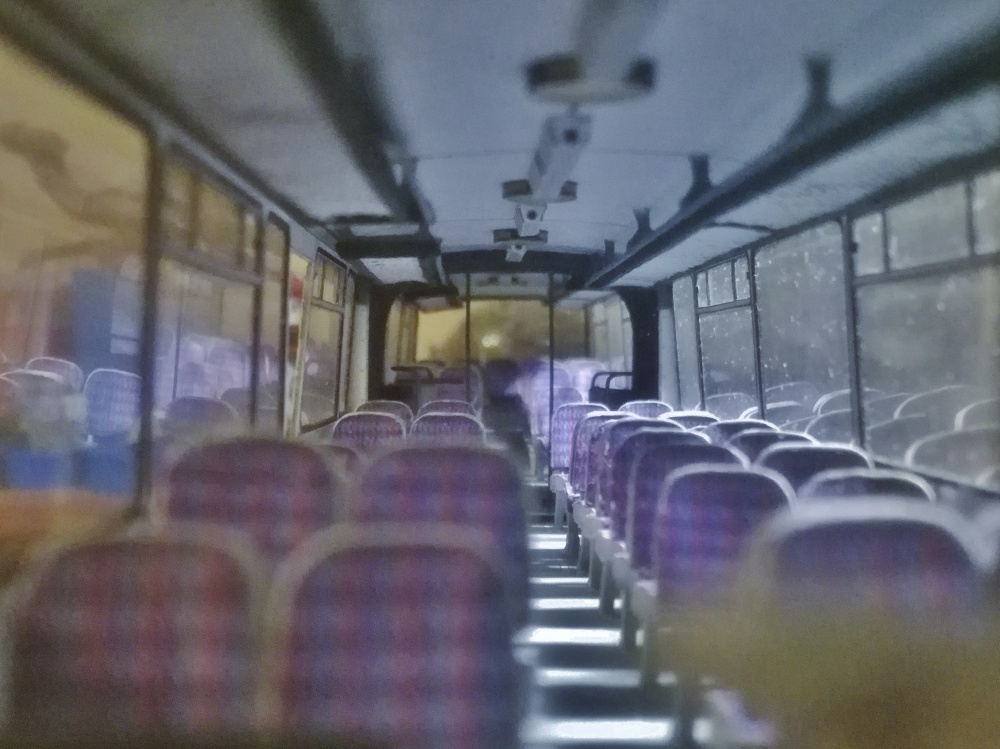 372640