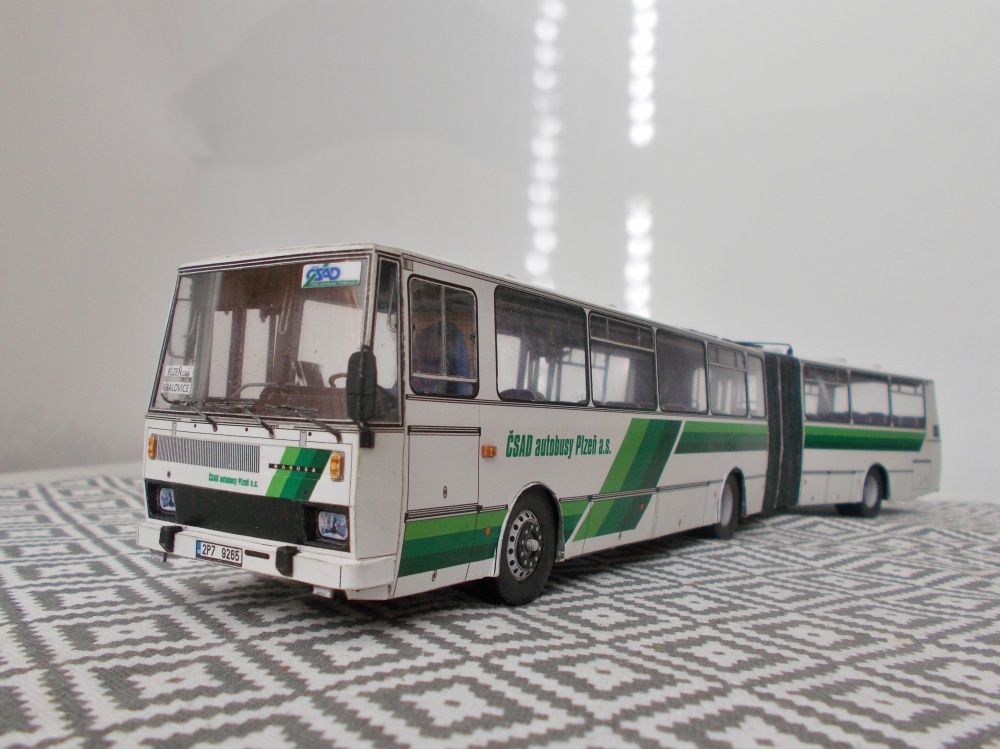373763