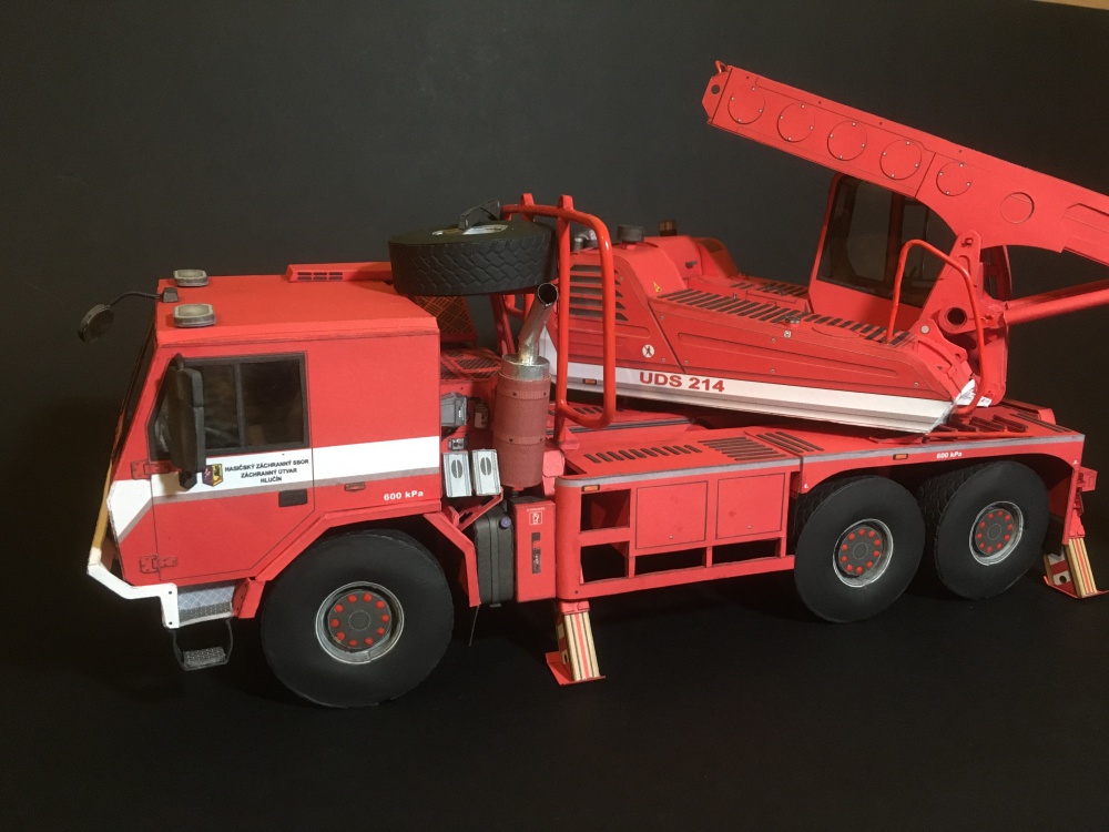 379120