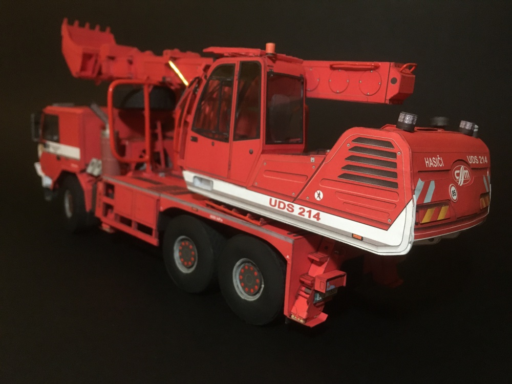 Tatra 815-7 6x6 UDS 214 (Plná velikost v novém okně) Tatra 815-7 6x6 UDS 214