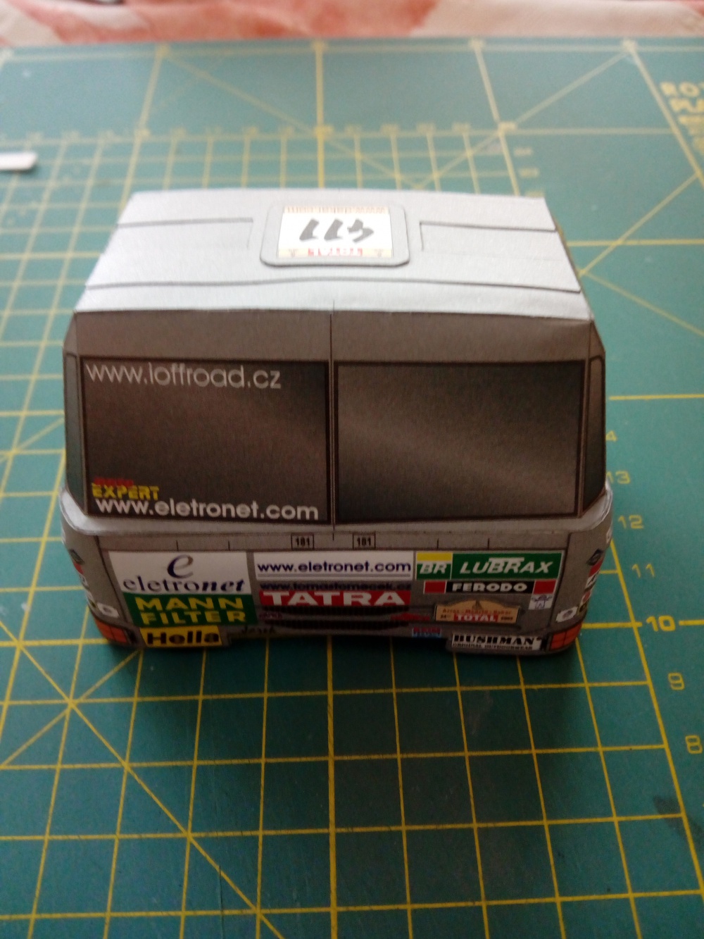 363890