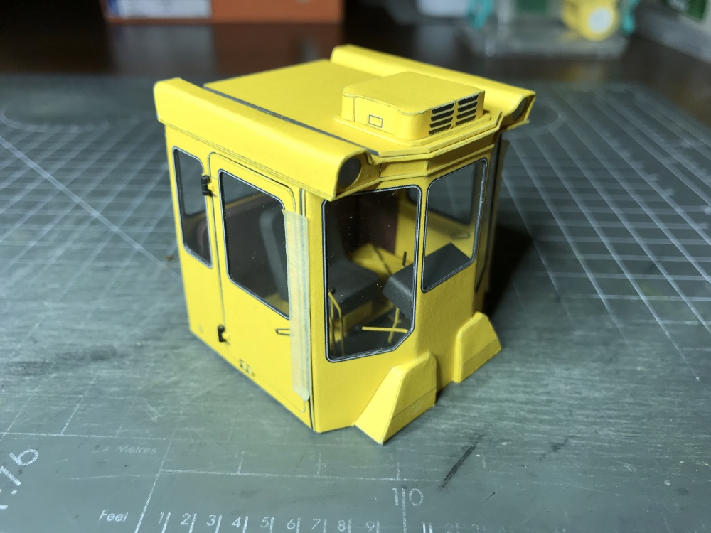 Dozer ČTZ T-130 (Plná velikost v novém okně) Dozer ČTZ T-130