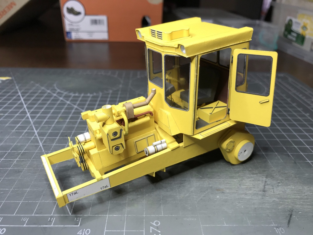 Dozer �TZ T-130