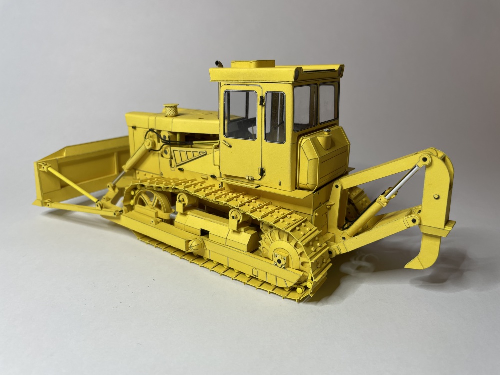Dozer ČTZ T-130 (Plná velikost v novém okně) Dozer ČTZ T-130
