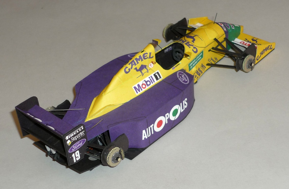 Benetton B190B - Roberto Moreno - GP USA 1991 (Plná velikost v novém okně) Benetton B190B - Roberto Moreno - GP USA 1991