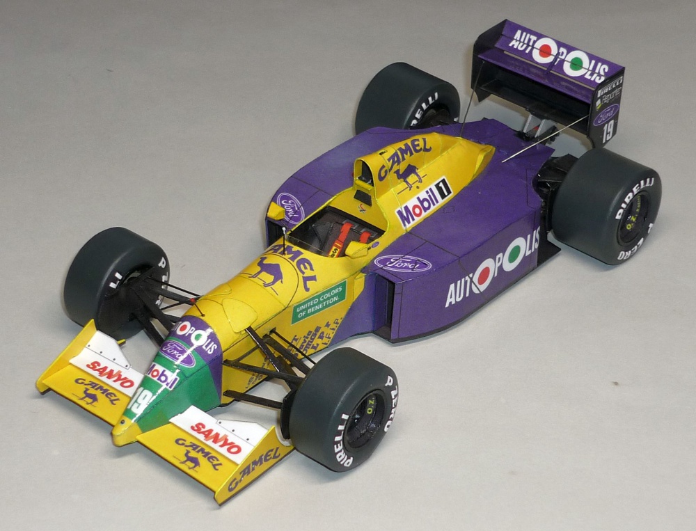 Benetton B190B - Roberto Moreno - GP USA 1991 (Plná velikost v novém okně) Benetton B190B - Roberto Moreno - GP USA 1991